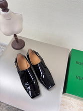 China Replica Bottega Veneta Women Shoes 140usd Only